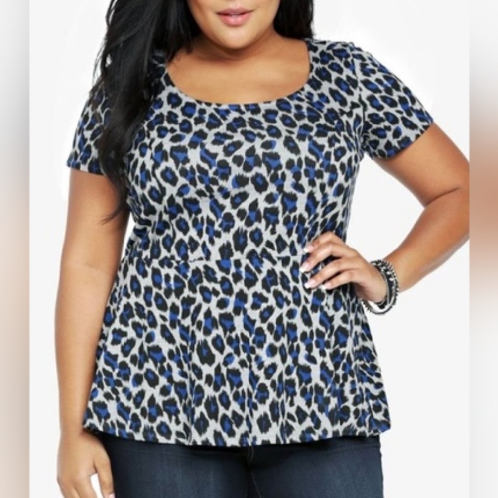 Torrid peplum knit top